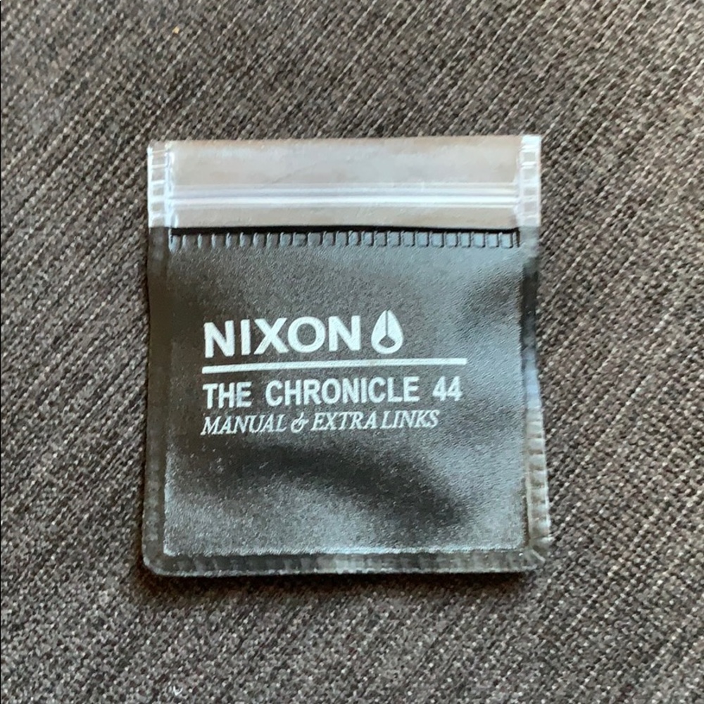 Nixon Chronicle 44 extra links